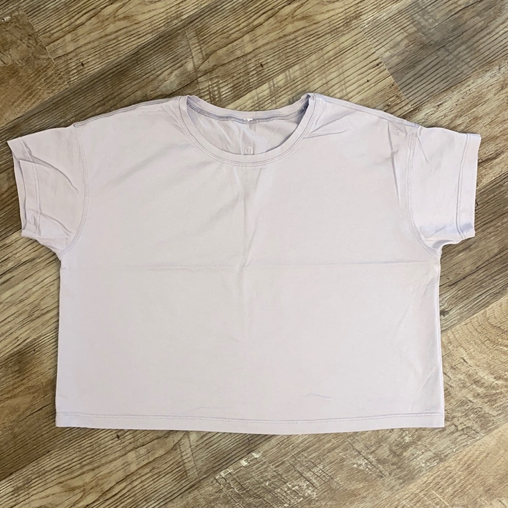 Lululemon crop top size 6